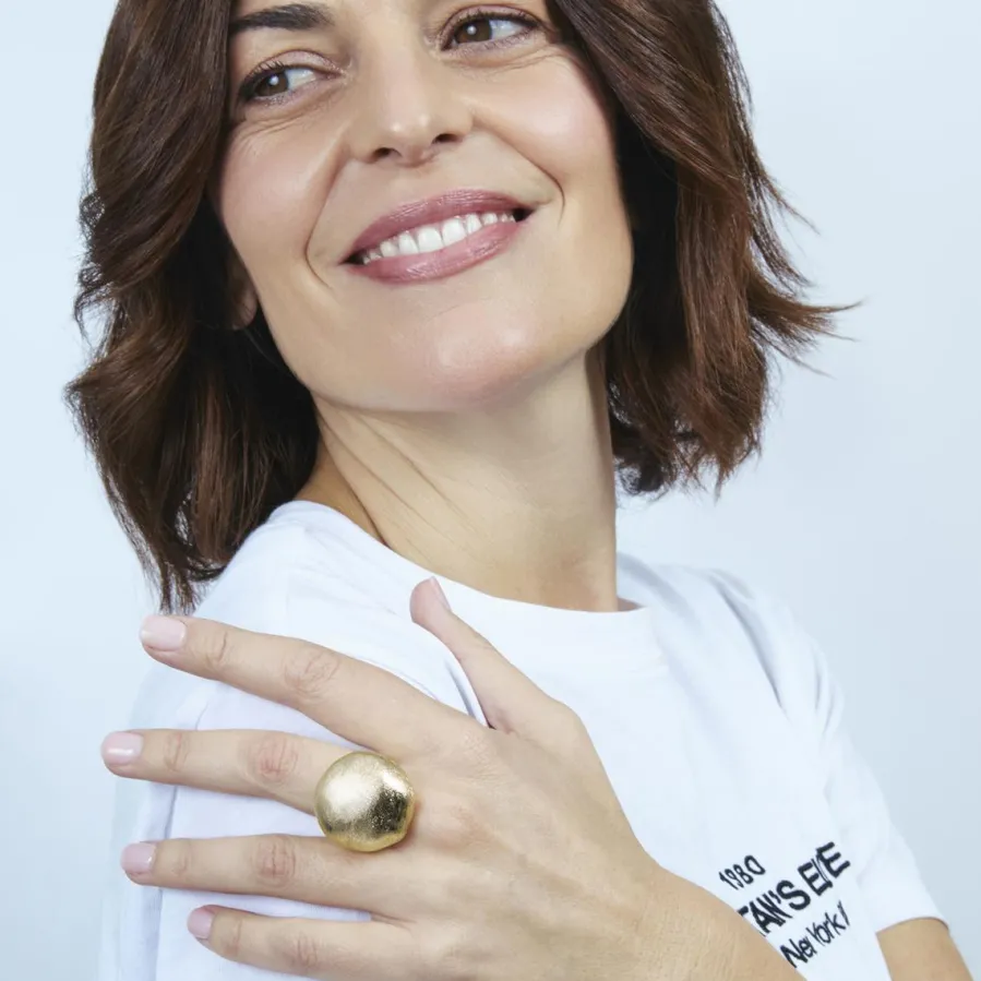 Anillo acabado en oro amarillo de 18k - Pukba