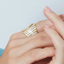 Anillo de Circonita Brillante acabado en oro amarillo de 18k - Oralis