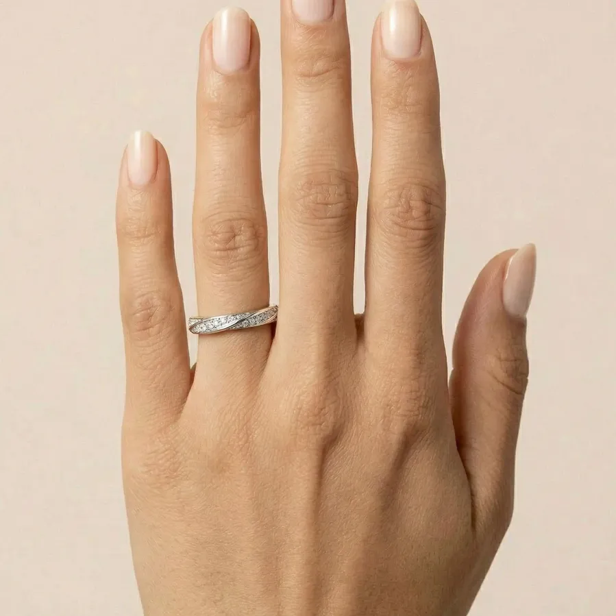 Anillo de Circonita Brillante Acabado En Plata - Frebal