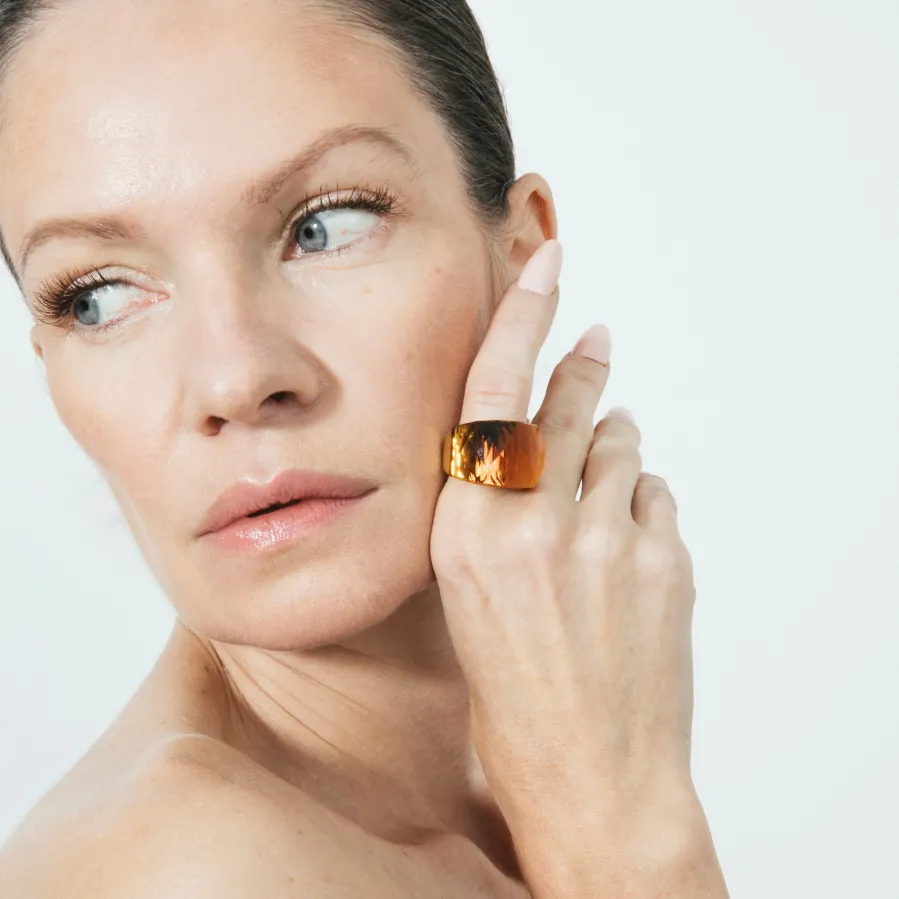 Anillo de Cuarzo Hidrotermal Naranja acabado en oro amarillo de 18k - Fadino