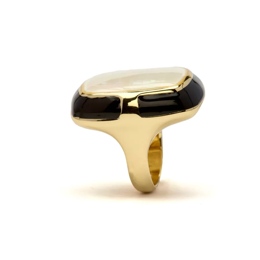 Anillo de Madreperla Blanca acabado en oro amarillo de 18k - Rounki