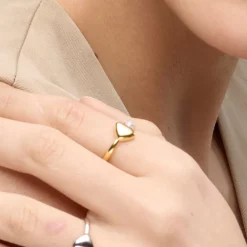 Anillo de Plata de Ley 925 y Circonita Brillante acabado oro amarillo de 18k - Pesha