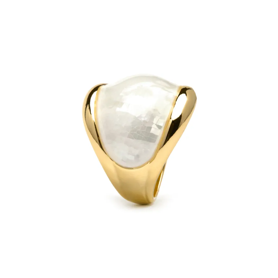 Anillo Lingo de Madreperla Blanca acabado oro amarillo de 18k