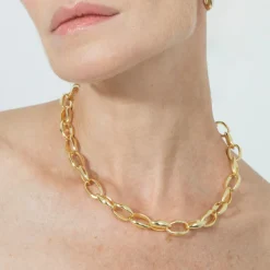 Collar de 42cm acabado en Oro Amarillo de 18k - Hande