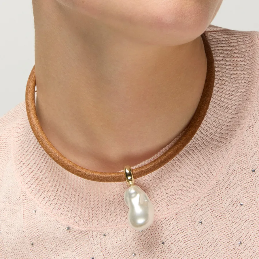 Collar de Plata de Ley 925 y Perla Blanca acabado oro amarillo de 18k - Abongo