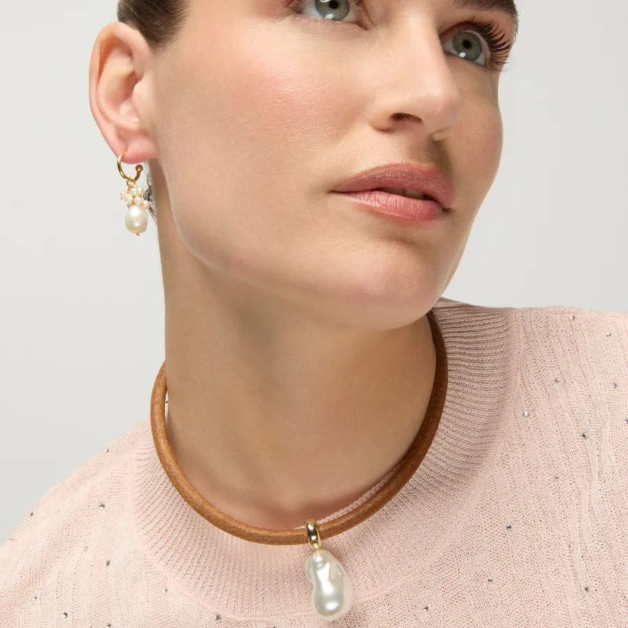 Collar de Plata de Ley 925 y Perla Blanca acabado oro amarillo de 18k - Abongo