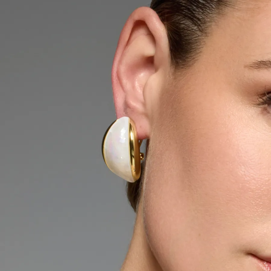 Pendientes acabado oro amarillo de 18k y Madreperla Blanca - Lingo