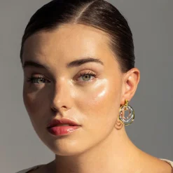 Pendientes acabados en oro amarillo 18K - Ushdao