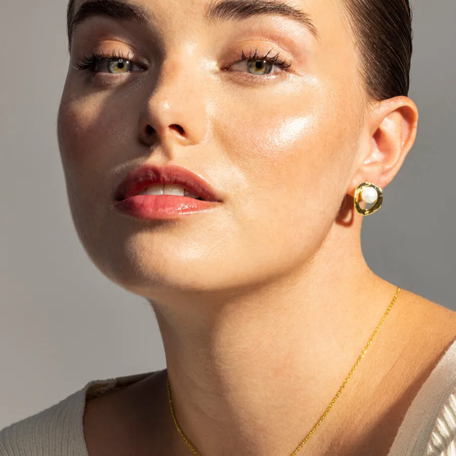 Pendientes acabados en oro amarillo 18K - Jaya