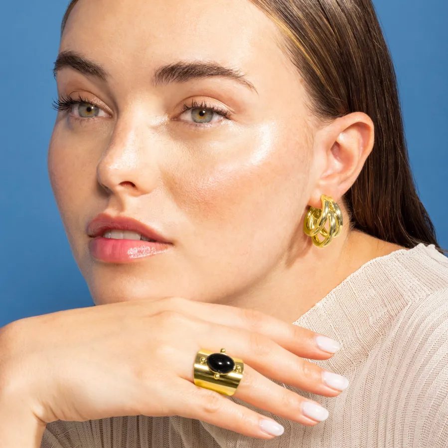 Pendientes acabados en oro amarillo 18K - Carorsa