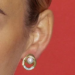 Pendientes con Perla Blanca acabado oro 18k - Lebya