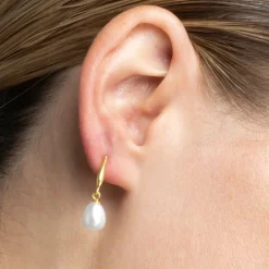 Pendientes de Plata de Ley 925 con Perla Blanca acabados en oro amarillo 18K - Essential